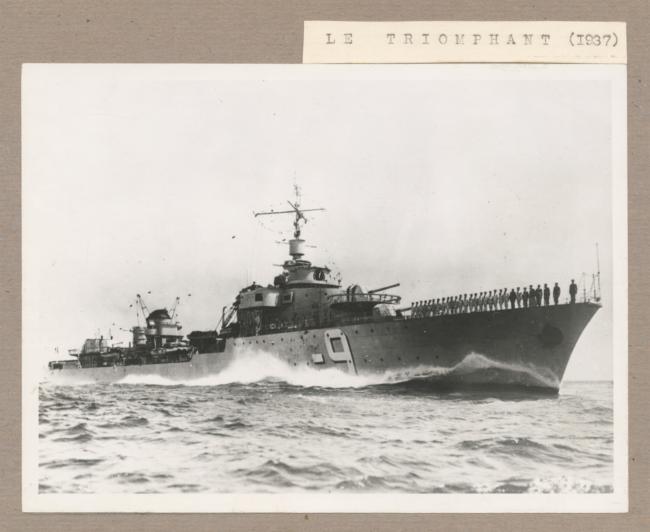 Photographie du Triomphant 